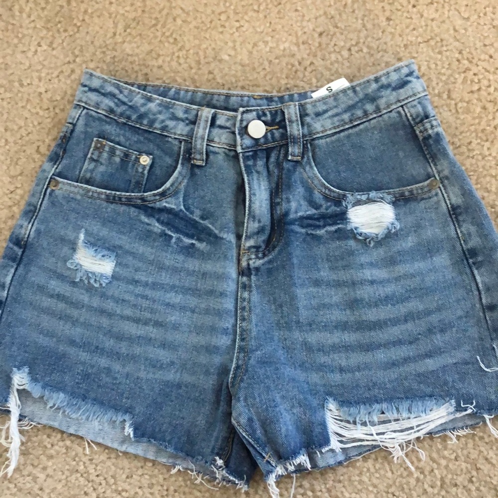 DENIM SHORTS! Size small/ 25/25
